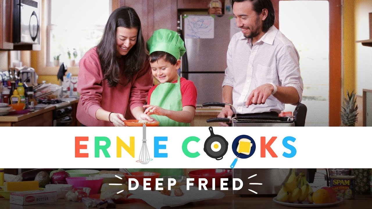 Ernie Cooks Deep Fried Food | Ernie Cooks | HiHo Kids