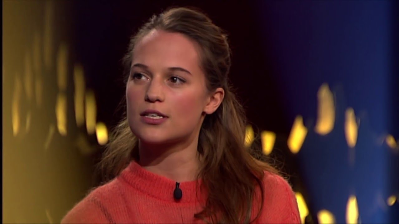 Interview with Alicia Vikander | SVT/NRK/Skavlan