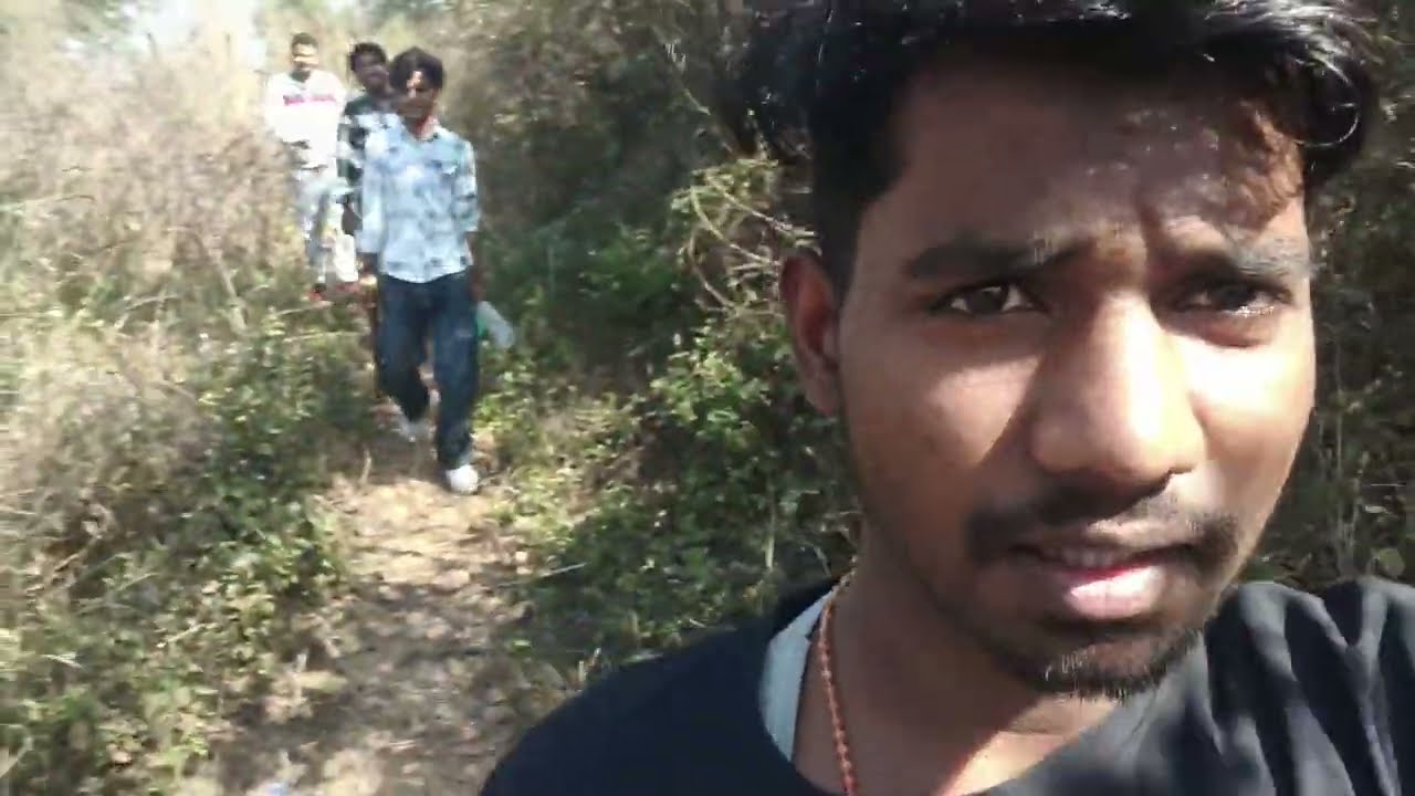 #Viral#Trending#ViralVideo#Explore#WatchNow#FYP / #ForYou (For You Page vibe)#TrendingNow