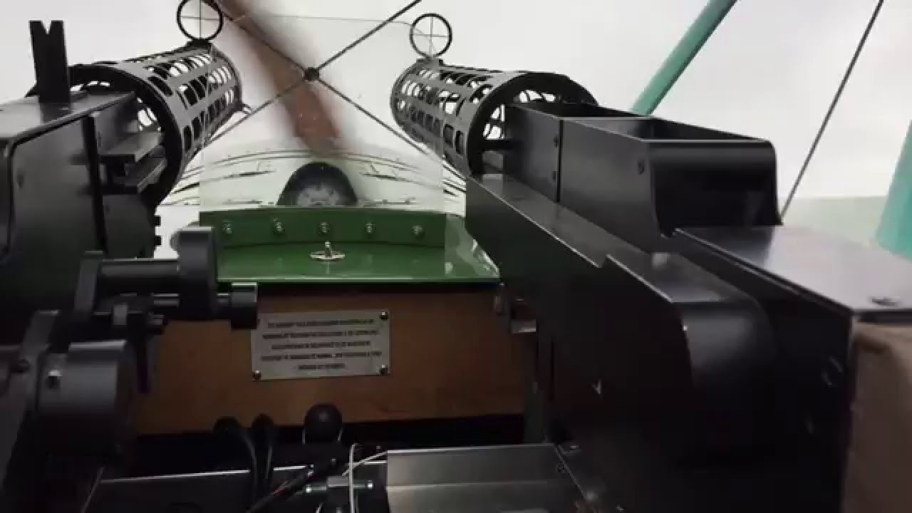 The cockpit view from The Fokker DR1