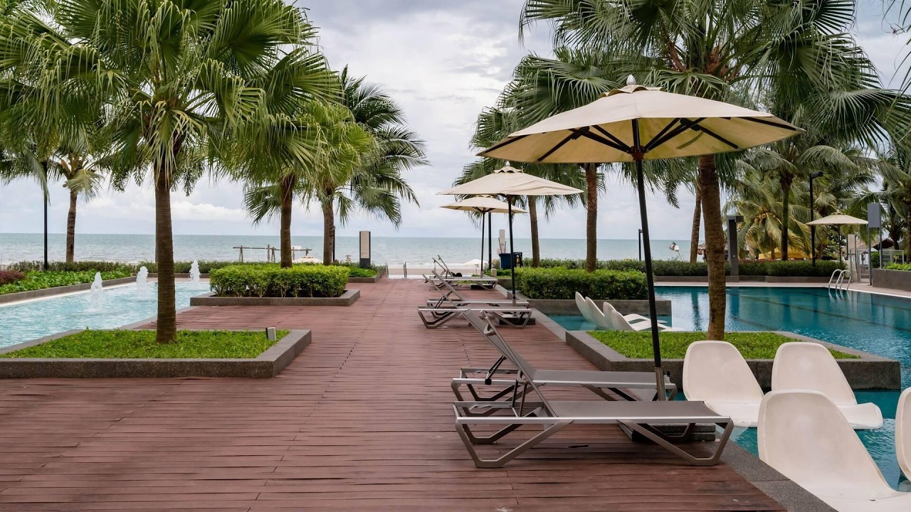 Timurbay beachfront, Kuantan, Malaysia | Travel With Bhavya