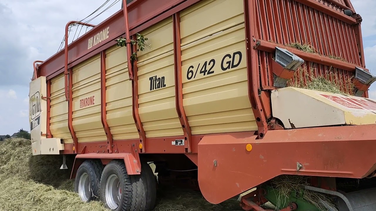 Sianokiszonka 2021 na Opolszczyźnie [John Deere 6630, Krone titan 6/42]