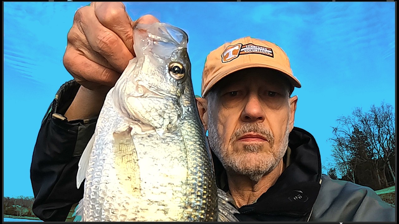 Crappie Fishing Early Pre-Spawn (From the Bank)