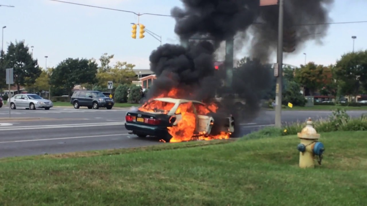 CAR ON FIRE!!! Long Island N.Y.
