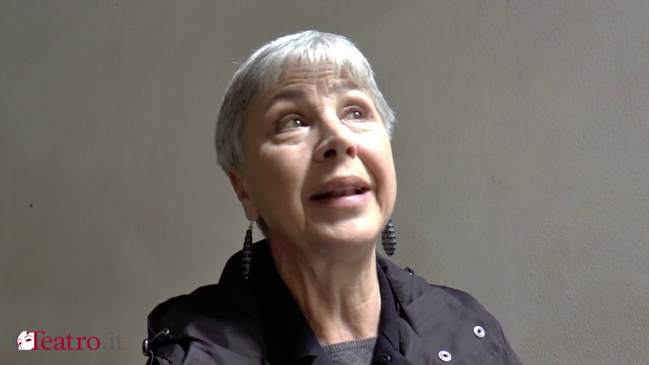 Ottavia Piccolo: a Teatro spegnete i cellulari!