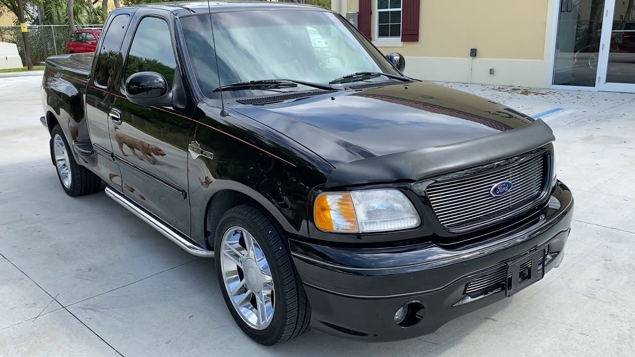2000 Ford F150 Harley-Davidson Walkaround