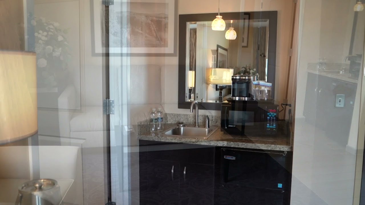 Strathallan Hotel: Suite 904