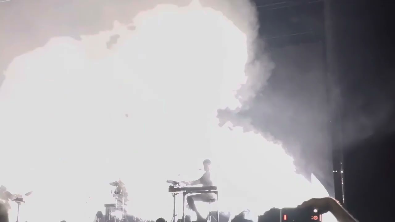 James Blake - Voyeur (Live at Berlín - UFO Velodrom, 24.09.2023)