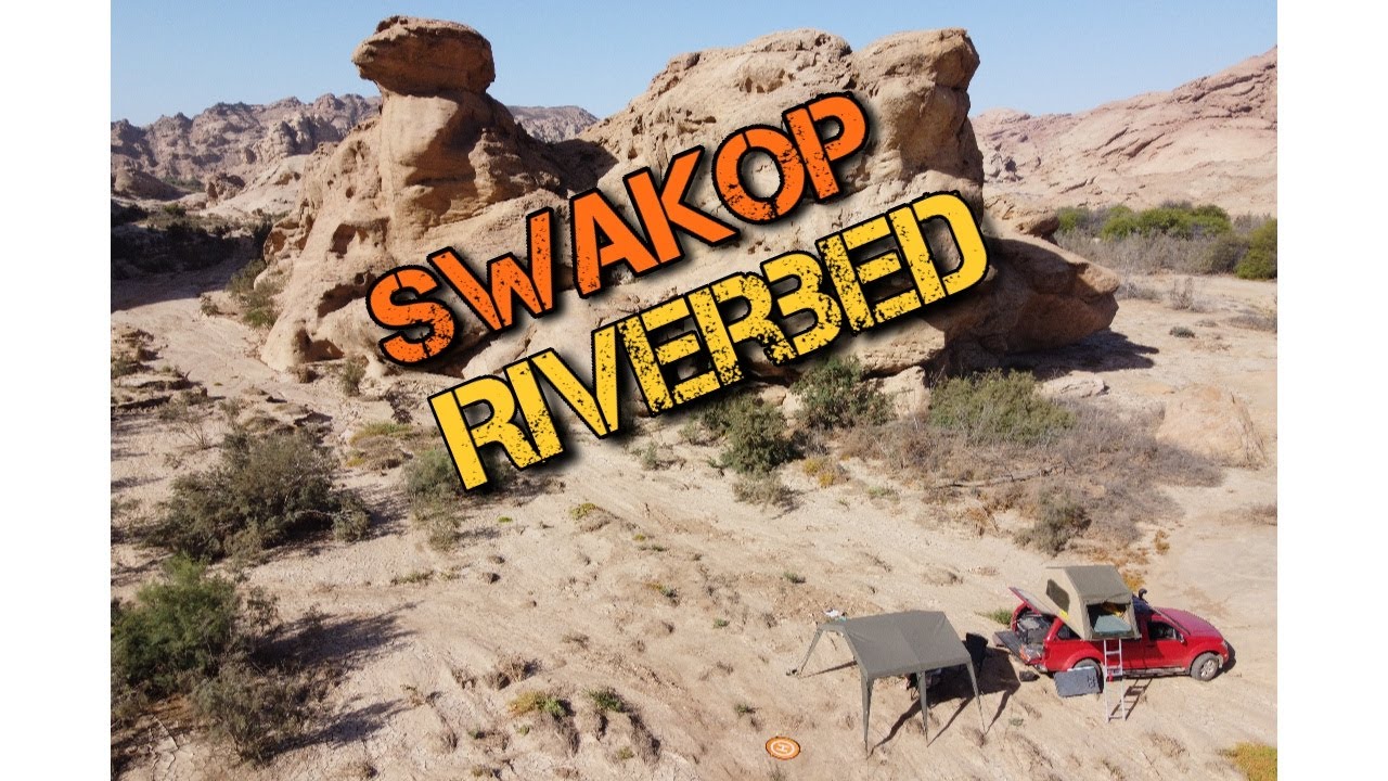 Camping in the Swakop River (Namibia)