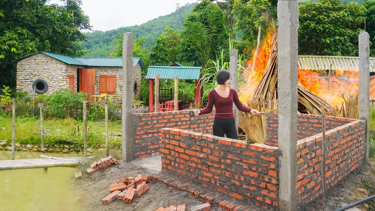 Building New Stronger Cabin to Replace The Old Rotten Bamboo Cabin.  Cương Ngân - Live with nature