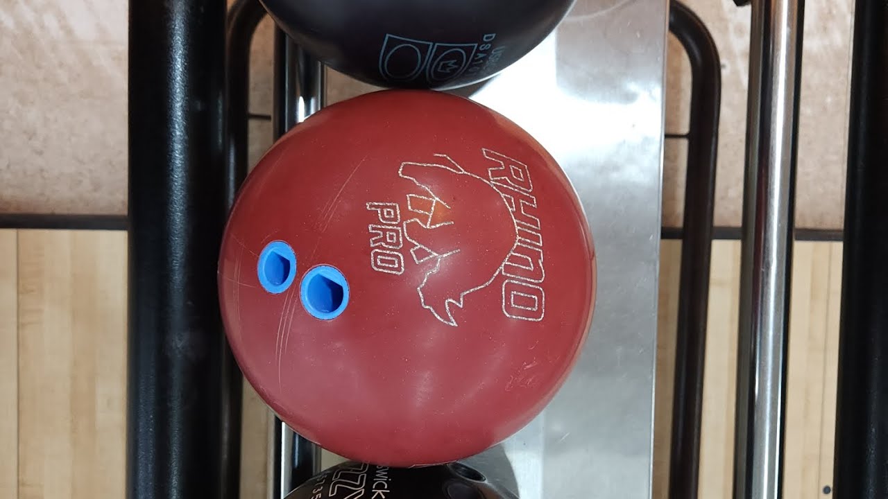 핀 때리는 코뿔소 #볼링 #sports #투핸드 #브런스윅 #bowling 