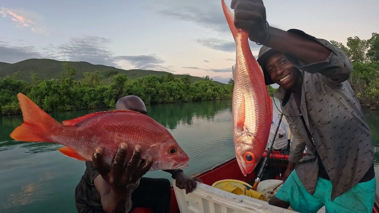 Hunting red snapper in cold front weather and recovering one of my deep water fish pot