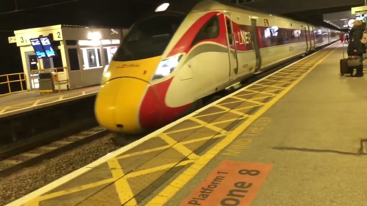 Trains at Newark Northgate 24/10/2025