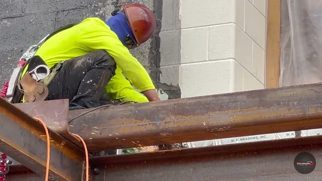 Forging America&rsquo;s Future! 🇺🇸🔥 Steel Workers Building the Nation One Beam at a Time!