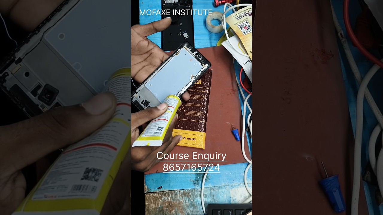 Student Changed Vivo V27 5G Display 😲 | Mobile Repair Course @ Mofaxe Institute