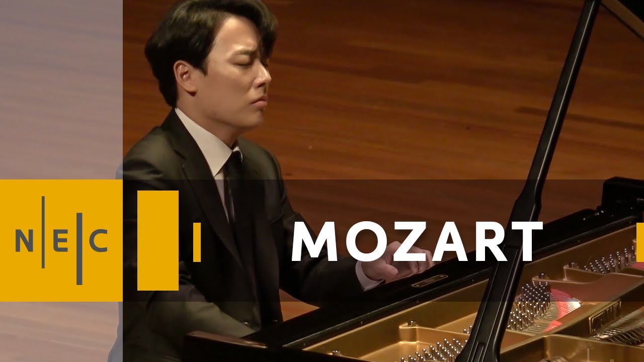 Mozart: Fantasia in C Minor, K. 396/385f | Changyong Shin, piano