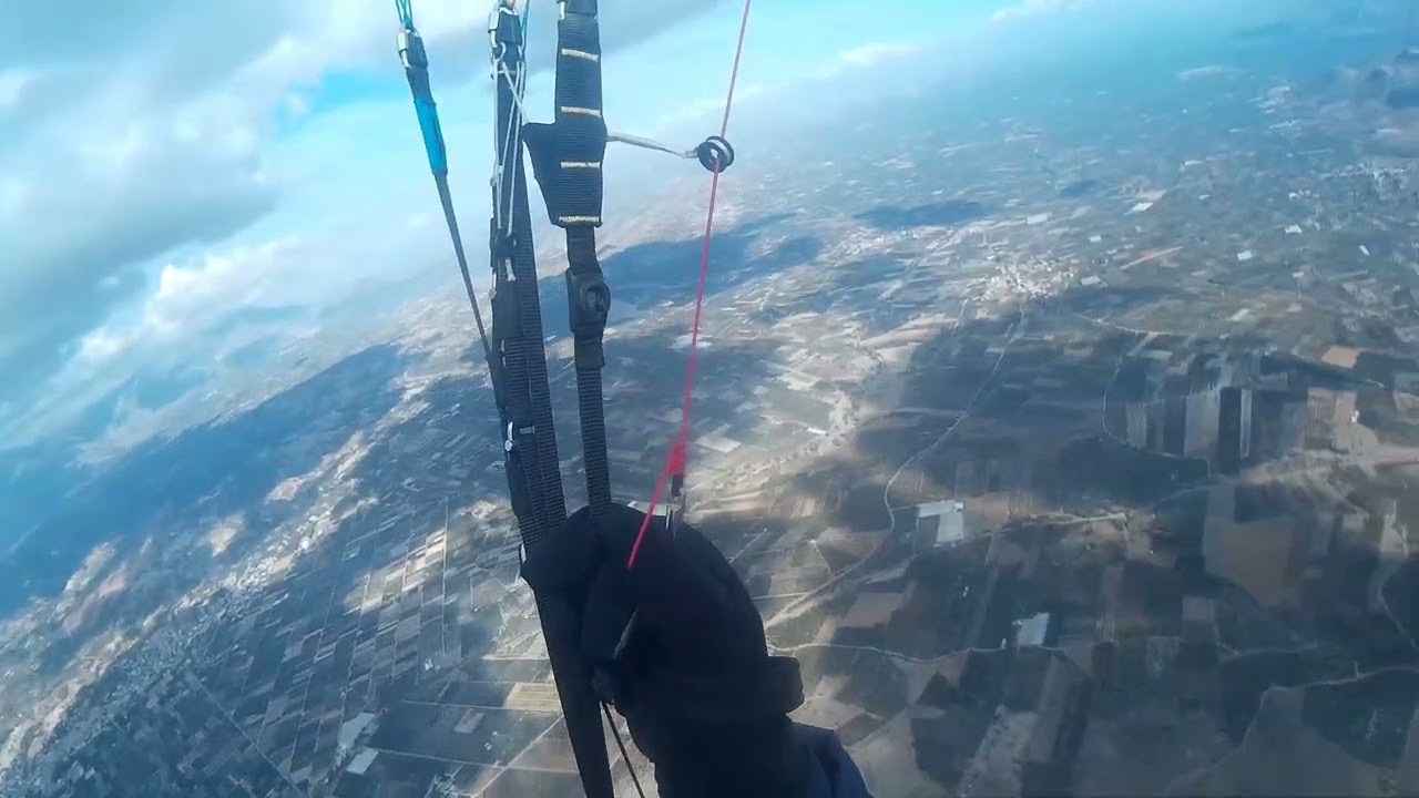 1500m, Paragliding at Pompia 2024