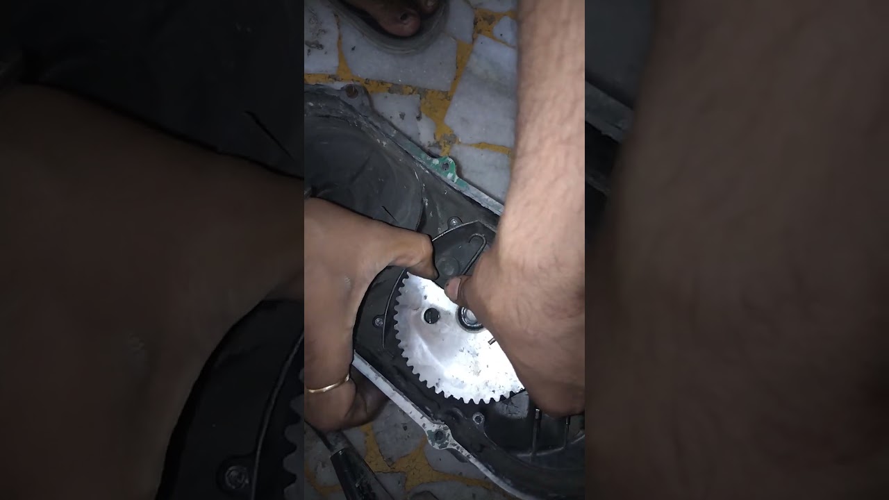 Hero Pleasure Kick Start Mechanism : Spindle Installation
