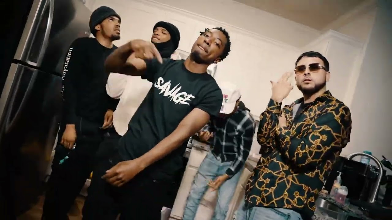 4manyflows-Turning up (Official Music Video)