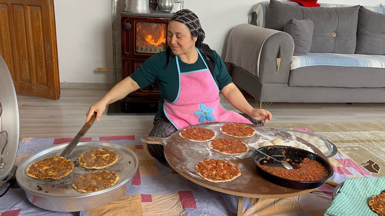 KIZIMLA KAHVE KEYFİ❗️HÜNERLİ TANDIRIMIZDA ÇITIR ÇITIR LAHMACUN TARİFİ