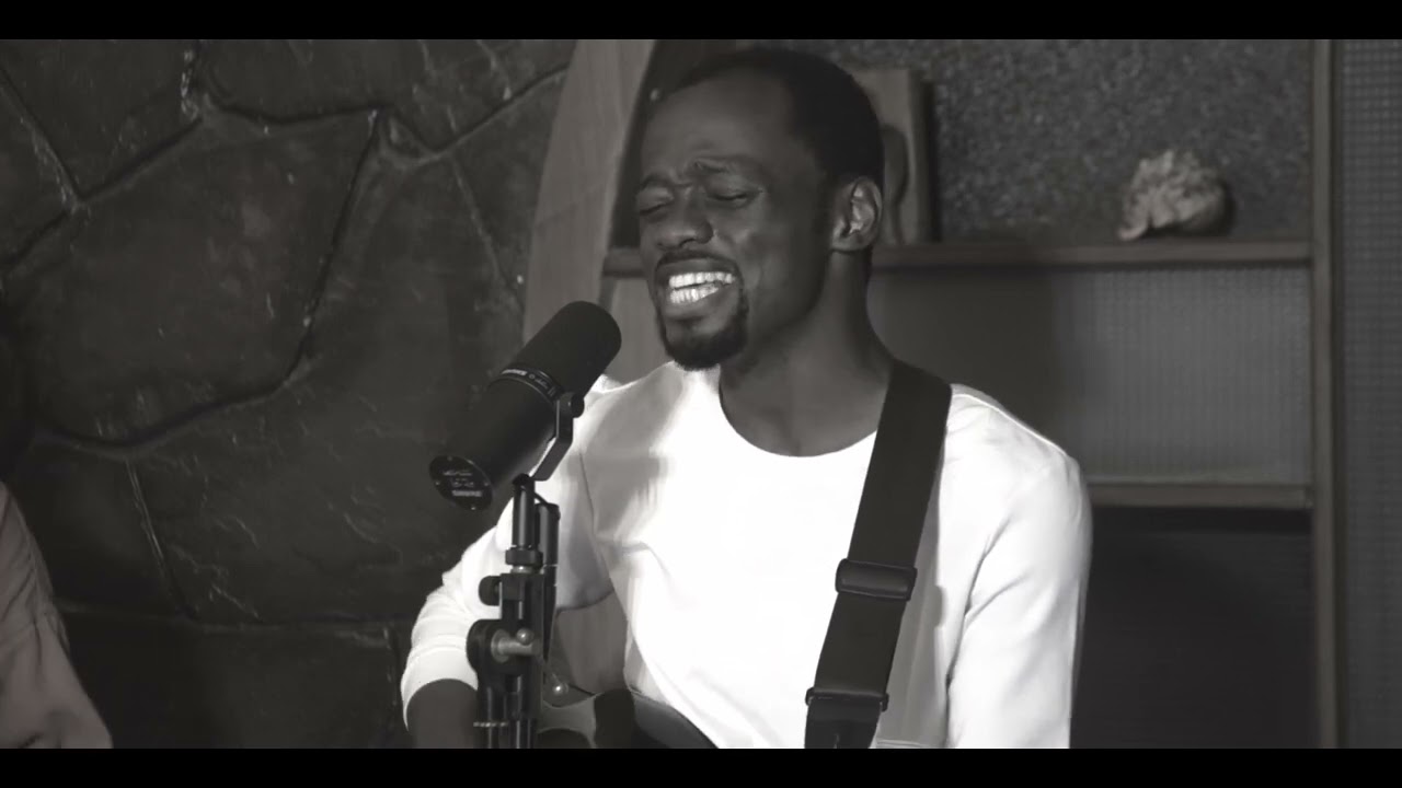 Laisse qu'il pleuve, Pluie d'Onction, Tu es le Dieu de mon âme - Paul TAMBWE - VIVO