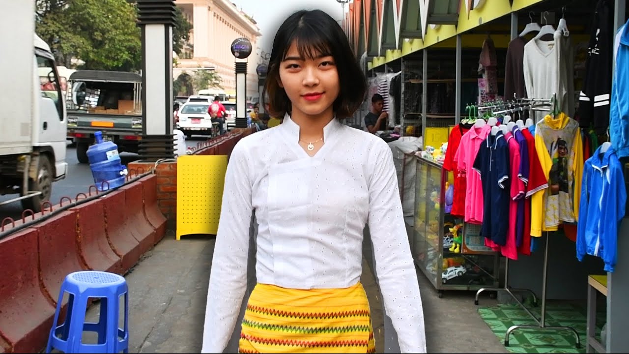Night Market and Bars in Yangon