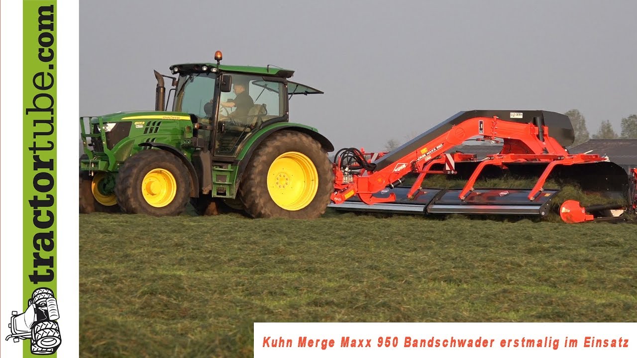 Neu: Kuhn Merge Maxx 950 Bandschwader erstmalig im Einsatz