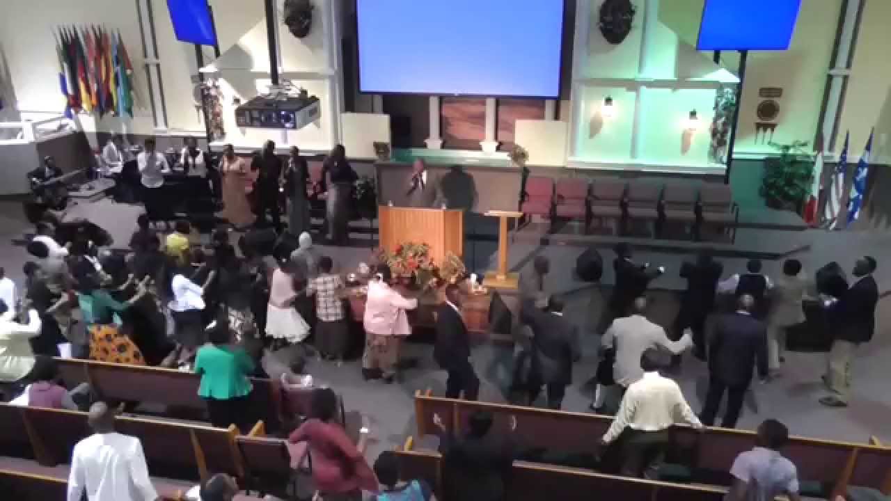 JÉSUS TU ES ALPHA OH, JÉSUS TU ES OMEGA ...