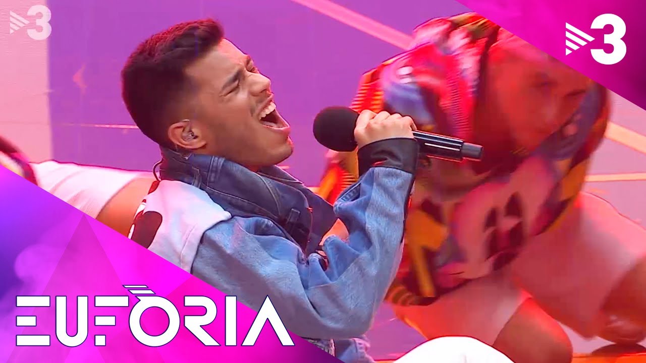 El Pedro es llença a liderar una boy band amb 