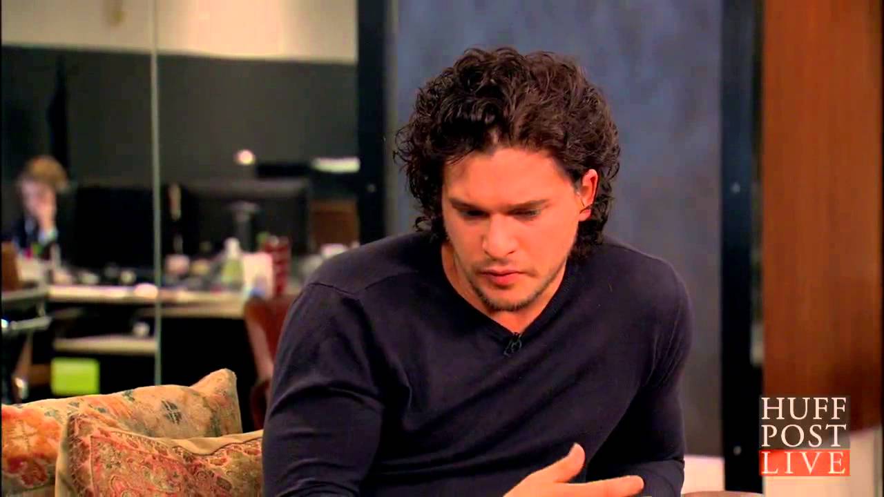 Does Jon Snow (Kit Harington) Read 'Game Of Thrones' Books? | HPL