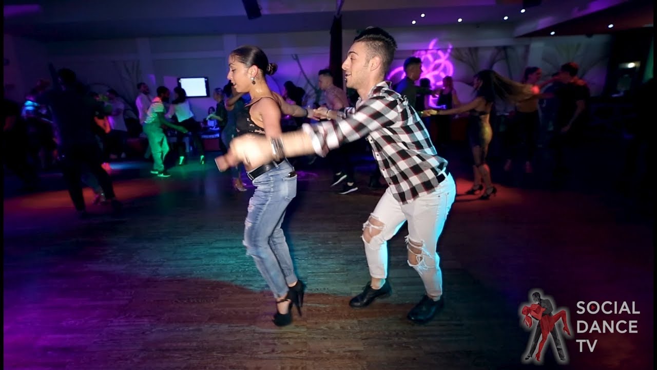 Michele Angeloni & Jessica Quiles Hernandez - Salsa Social Dancing | Camana Club (Milan, Italy)
