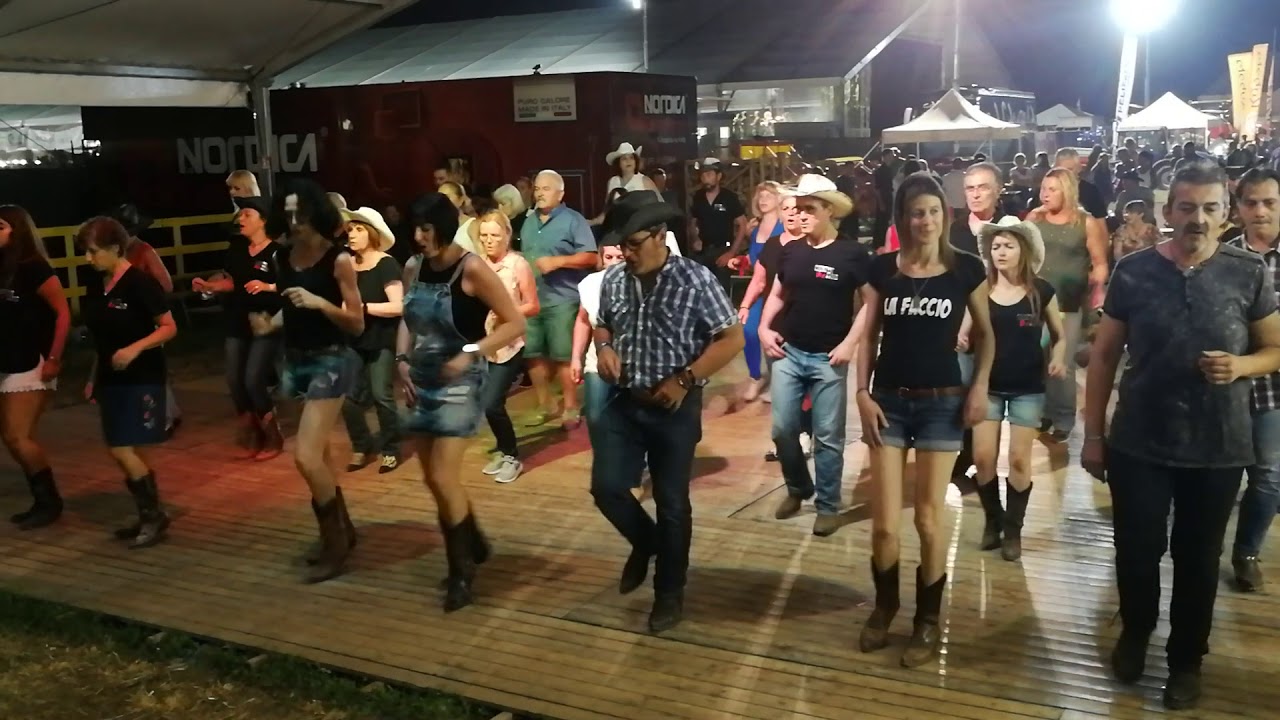 Tour in Mexico line dance