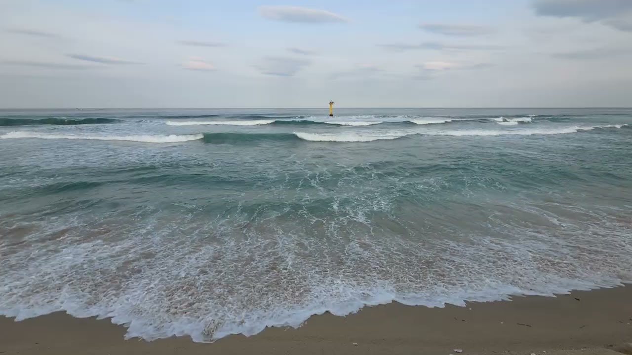 Healing. Meditation. Insomnia. The sound of waves in the winter sea.  Sleep. 