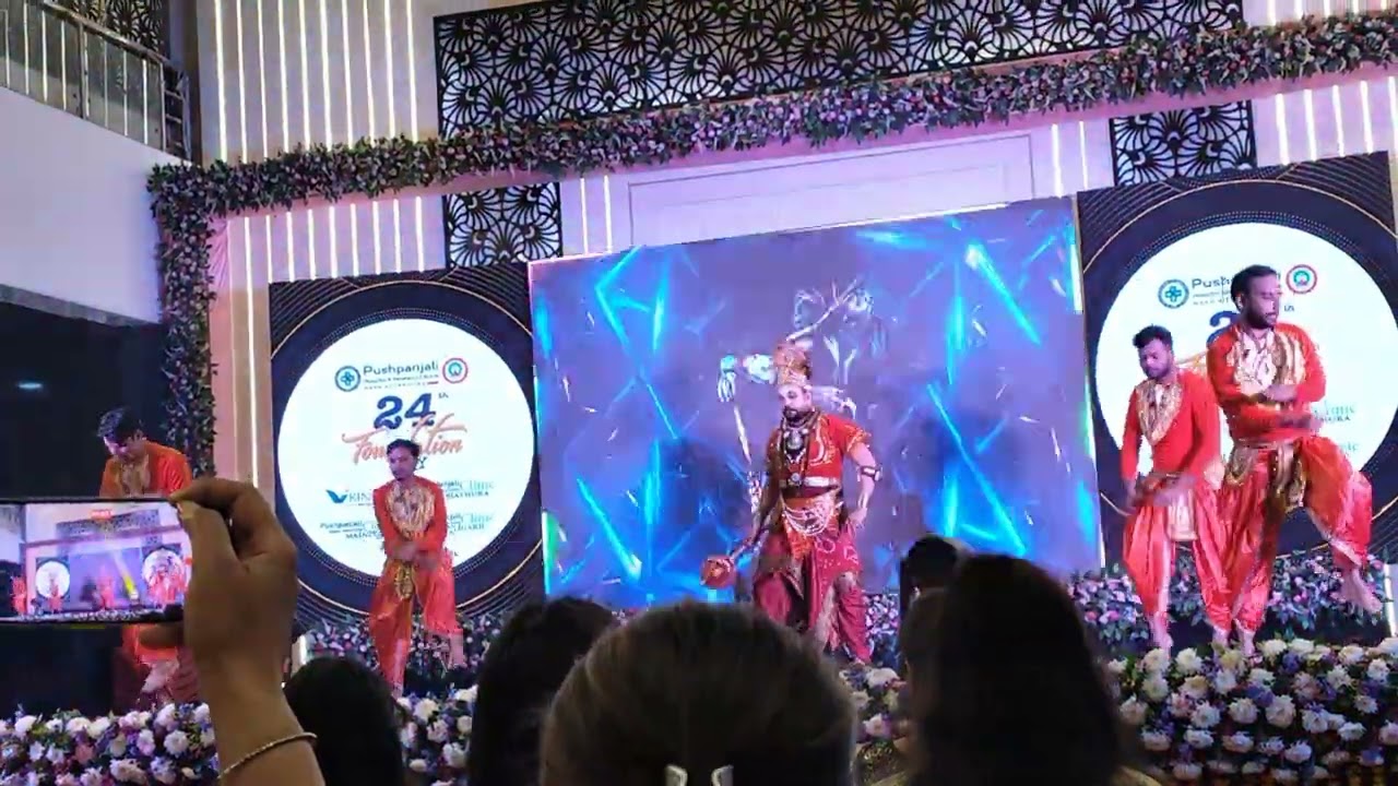 My performance HANUMAN CHALISA 🚩🚩🙏🙏#hanuman #viralvideo #bajrangbali #ram #bhakti #bhajan 