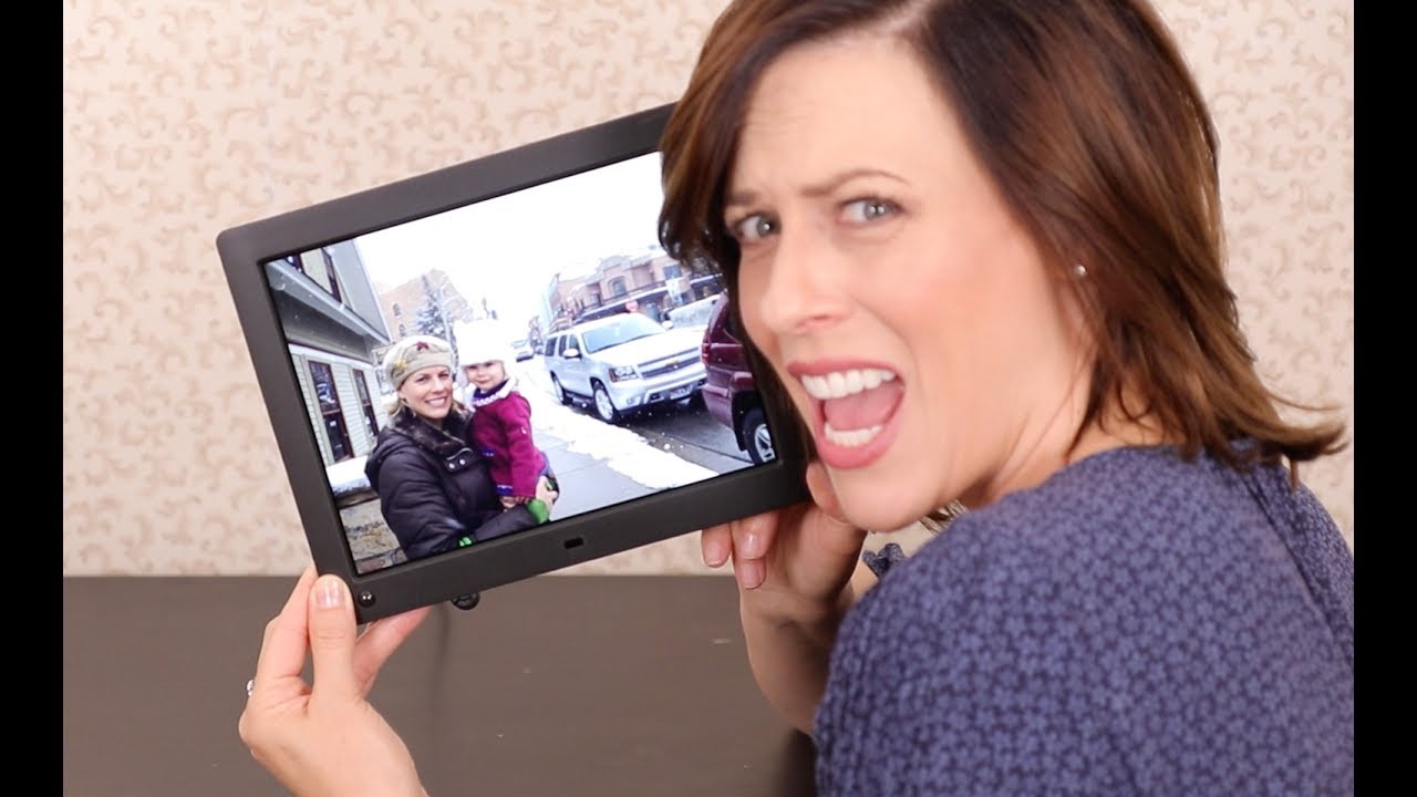Demonstration:  NIX Digital Photo & HD Video Frame - X10G
