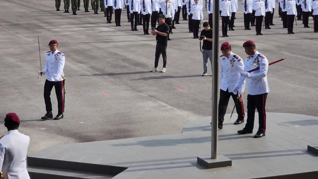 COMMANDO A12 ORD PARADE 23/24
