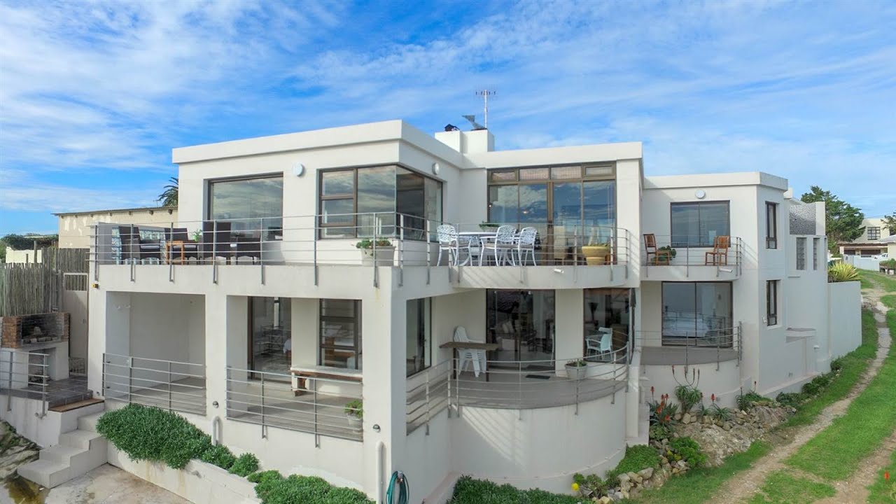 7 Bed House for sale in Western Cape | West Coast | Langebaan | Langebaan Central |
