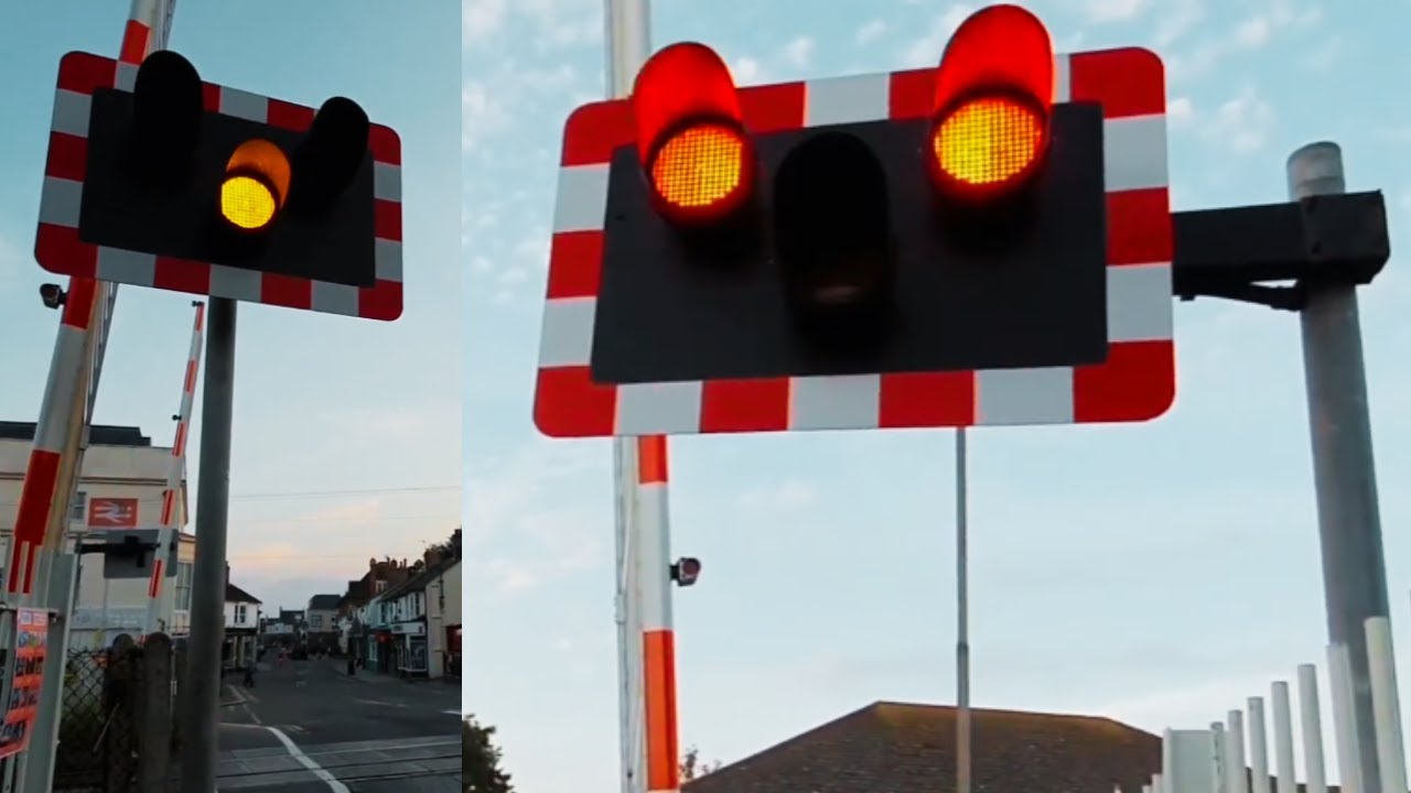Shoreham-by-Sea Station Level Crossing, West Sussex