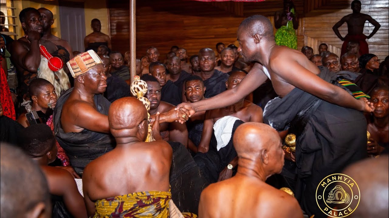 Nana Kwaku Ware III enstooled as Antoahene