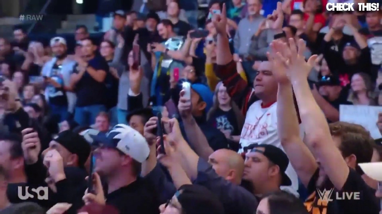 Edge Returns 2020 to Raw with his Rob Zombie Theme - Epic Entrances