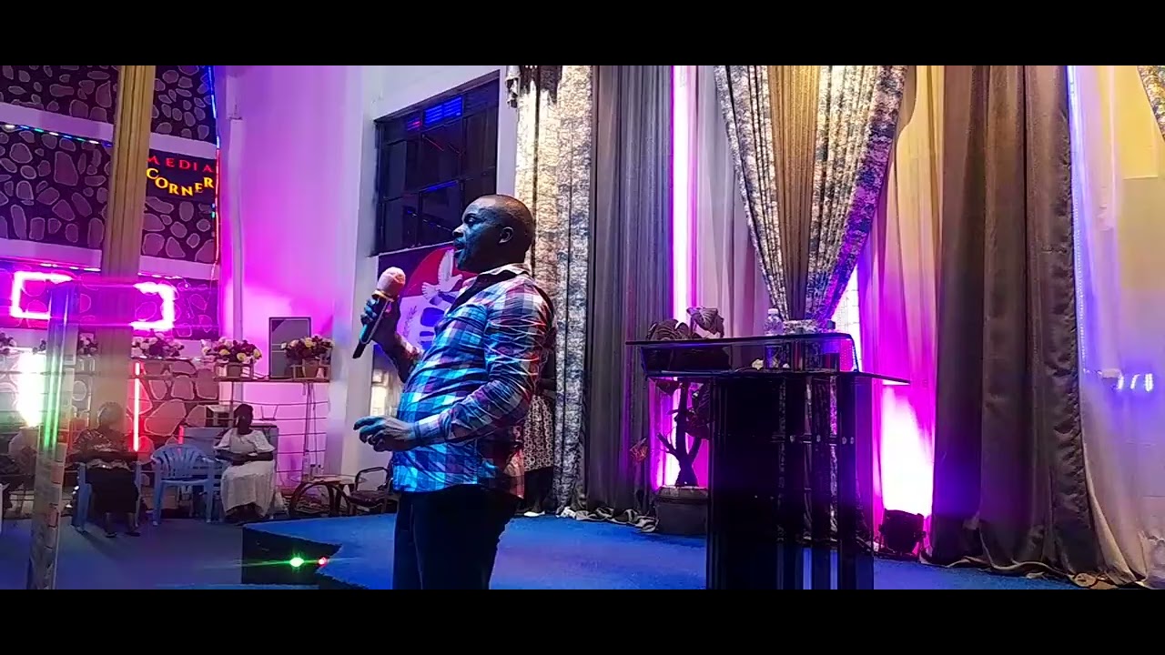 WEDNESDAY SERVICE-- GOD IS BREAKING ALL THE EVIL ALTERS BY PR. MEDDY BUYONDO ( FRESH FIRE KIREKA )
