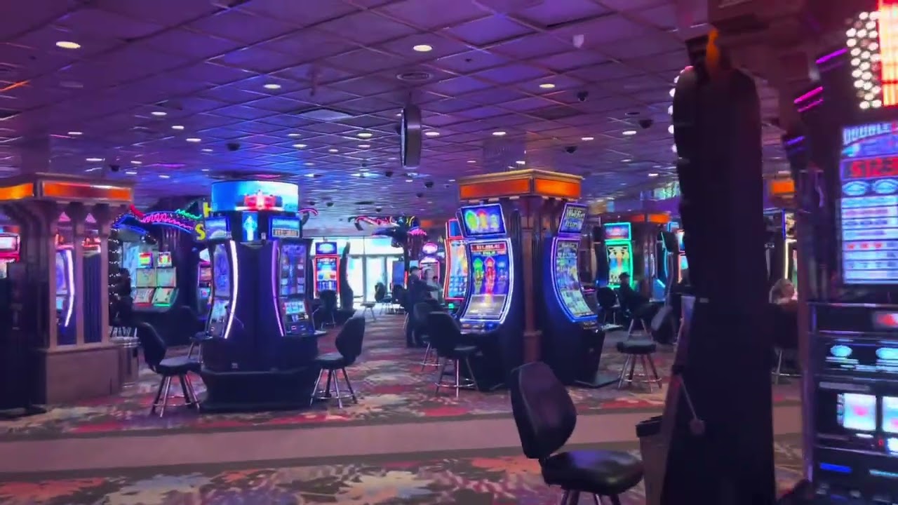 Harvey’s in Lake Tahoe ghost town- Gordon Ramsay Hells kitchen and wolf by vanderpump rules!