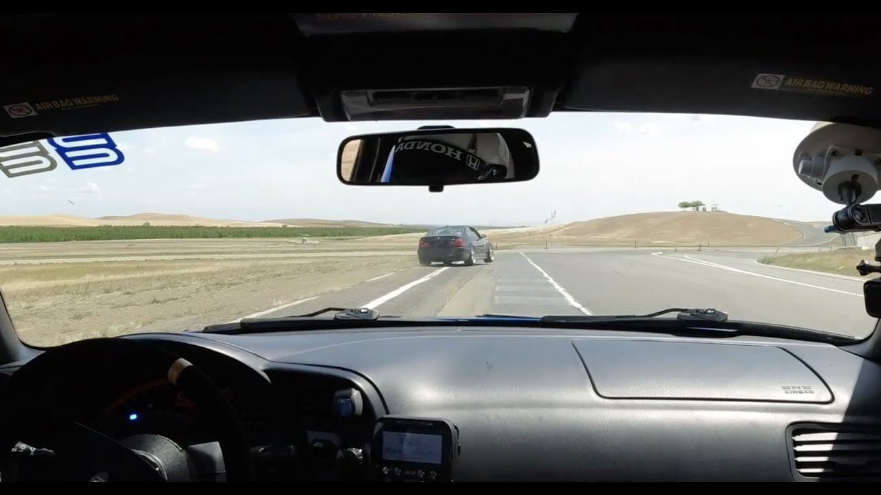 What "using the whole track" means - e46 M3/S2000 chase at Thunderhill East