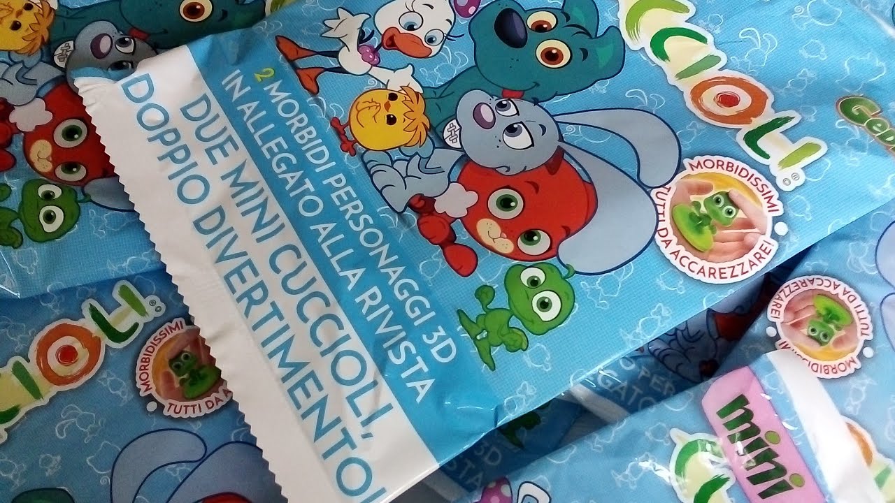 Apriamo le bustine dei Mini Cuccioli