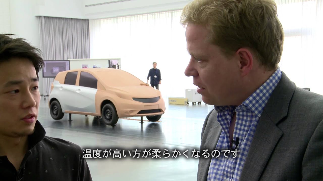 クレイモデル：スケッチから彫刻へ