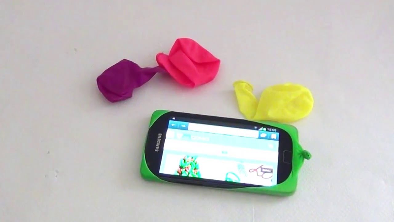 Funda casera para el móvil con un globo - DIY