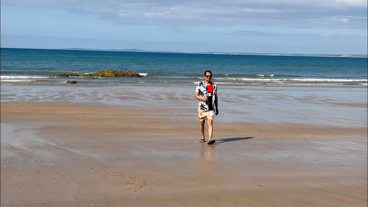 Bridport Beach 