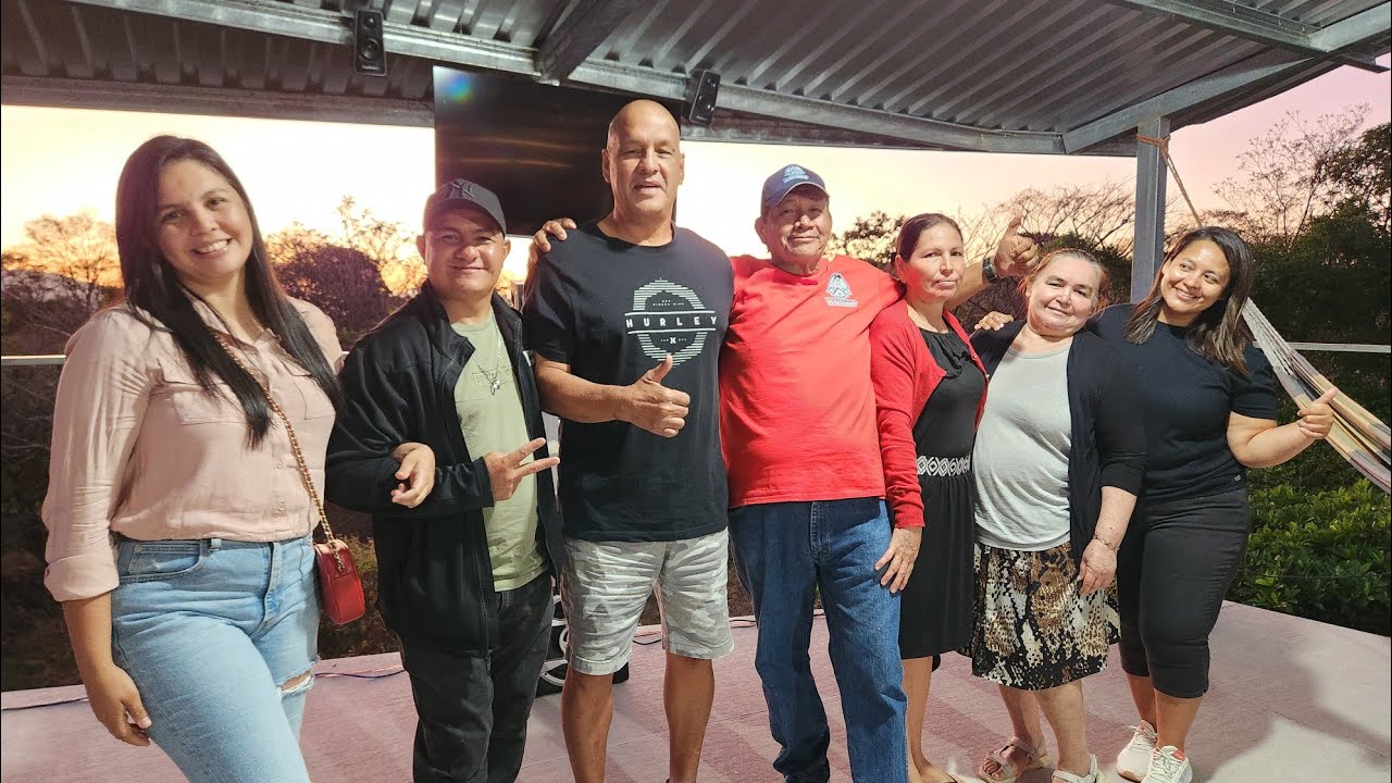 Conviviendo con la familia forever.