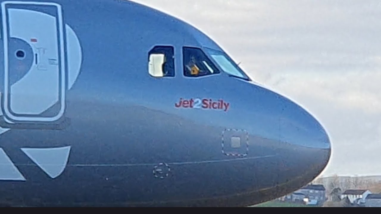 PLANES, PLENS AND PWENS - ANOTHER DAYS SPOTTING AT GLASGOW AIRPORT!!!