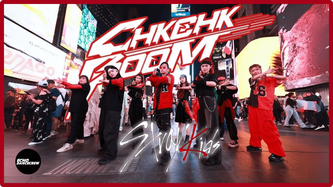 [KPOP IN PUBLIC |TIMES SQUARE] Stray Kids - 